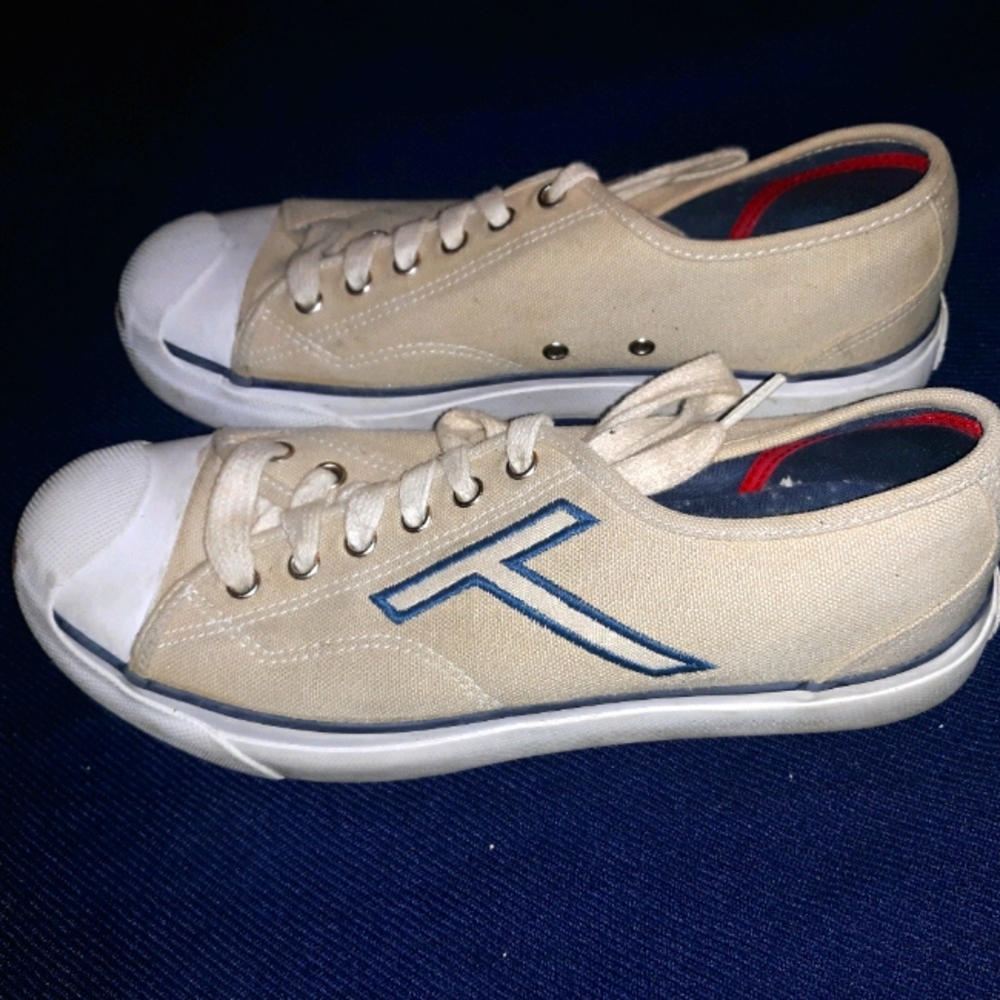 Tommy Hilfiger Tennis shoes Tan/White with Blue T